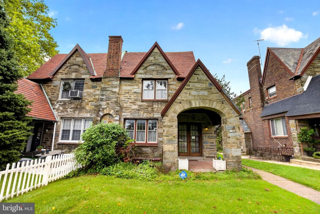 5017 E ROOSEVELT BLVD, Philadelphia, PA 19124 — exterior