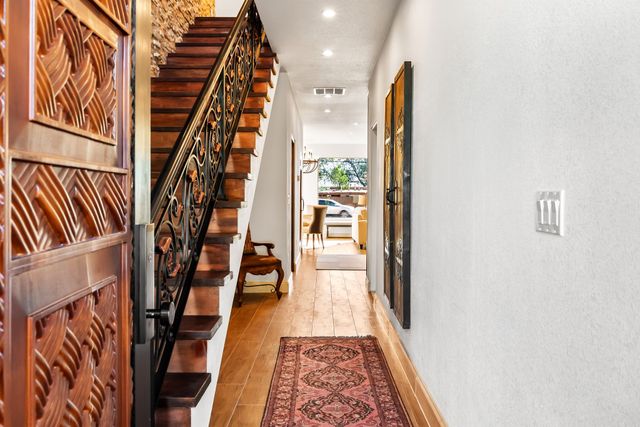 929 Shoofly Street A, Santa Fe, NM 87505