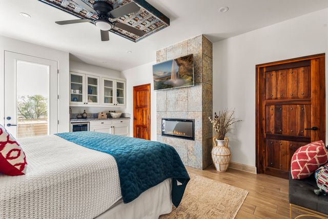 929 Shoofly Street A, Santa Fe, NM 87505