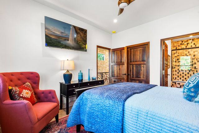 929 Shoofly Street A, Santa Fe, NM 87505
