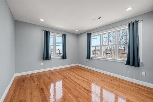 1 Homer Rd, Quincy, MA 02169