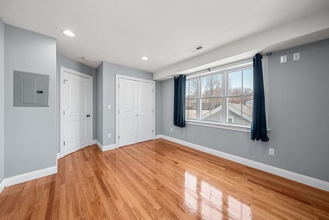 1 Homer Rd, Quincy, MA 02169