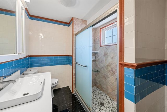 1 Homer Rd, Quincy, MA 02169