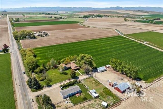 3845 S Powerline, Melba, ID 83641