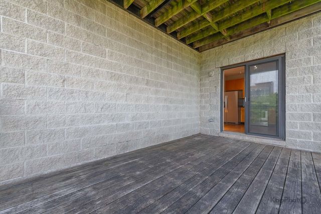 2226 W Monroe Street 3, Chicago, IL 60612