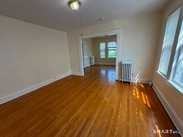 223 Wayne Street 2nd Fl., Bridgeport, CT 06606