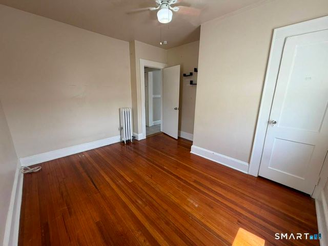 223 Wayne Street 2nd Fl., Bridgeport, CT 06606