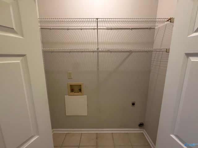 2410 Brookline Court, Decatur, AL 35603