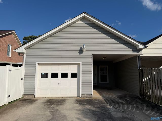2410 Brookline Court, Decatur, AL 35603
