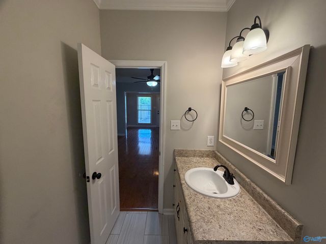 2410 Brookline Court, Decatur, AL 35603
