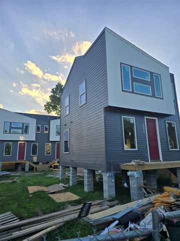 3206 Retta Street, Houston, TX 77026