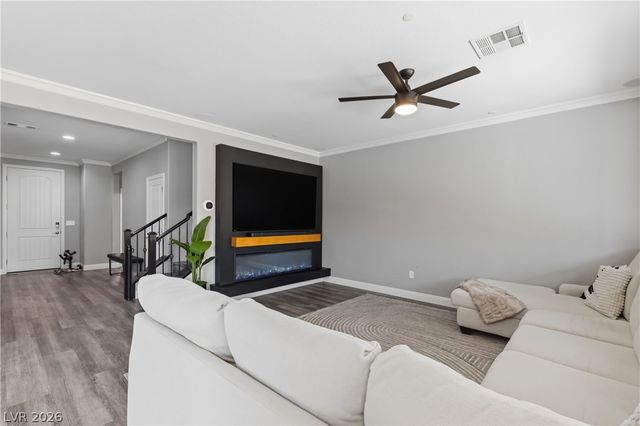 9545 Northvale Court, Las Vegas, NV 89148