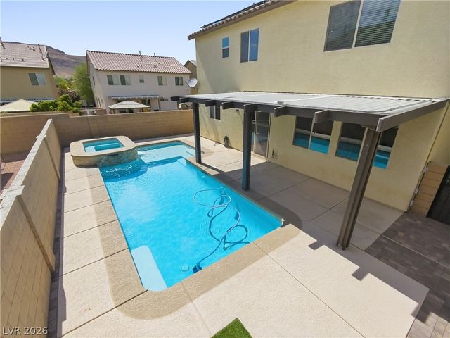 9545 Northvale Court, Las Vegas, NV 89148