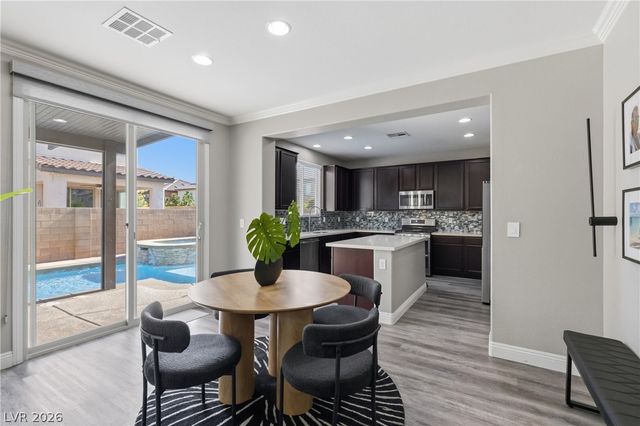 9545 Northvale Court, Las Vegas, NV 89148