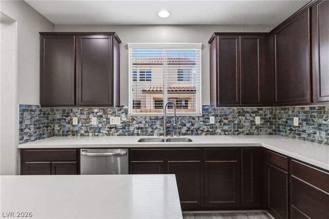 9545 Northvale Court, Las Vegas, NV 89148