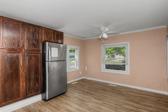 1704 Mamie Eisenhower Avenue, Boone, IA 50036