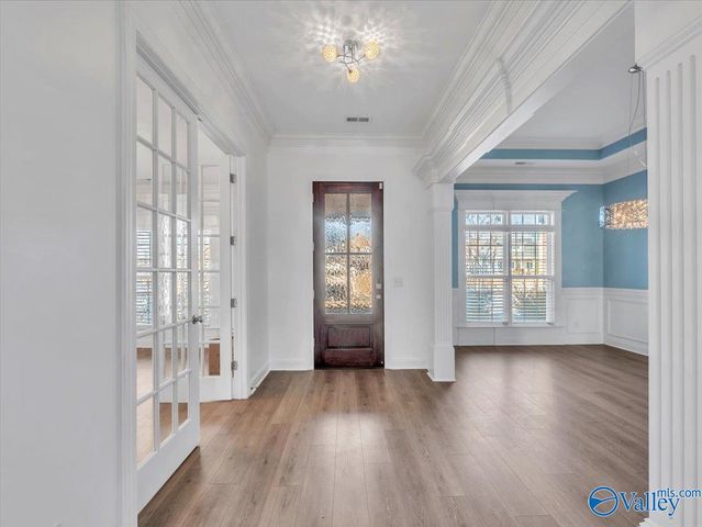 106 Shields Lake Drive, Huntsville, AL 35811