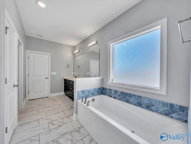 106 Shields Lake Drive, Huntsville, AL 35811