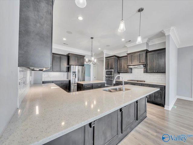 106 Shields Lake Drive, Huntsville, AL 35811