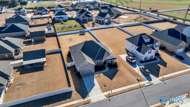 106 Shields Lake Drive, Huntsville, AL 35811