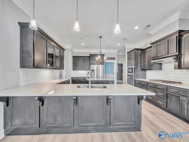 106 Shields Lake Drive, Huntsville, AL 35811