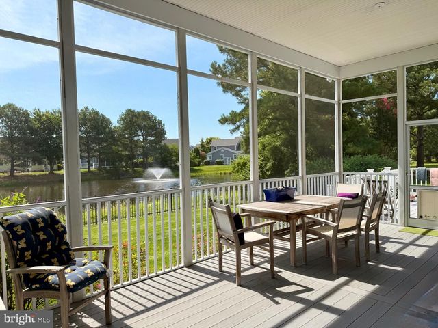 25 SYCAMORE ST, Ocean View, DE 19970