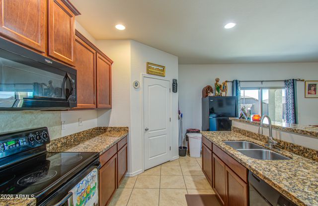 4961 S 246th Avenue, Buckeye, AZ 85326