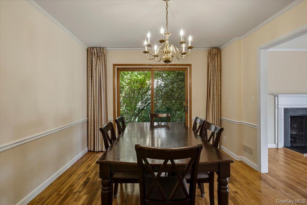 87 Edgemont Road, Scarsdale, NY 10583 — photo 5