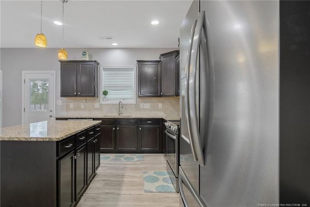 1074 Saint Johns Loop, Raeford, NC 28376