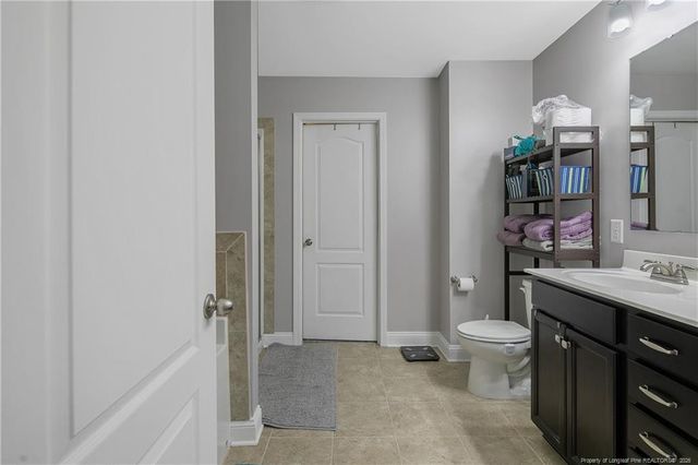 1074 Saint Johns Loop, Raeford, NC 28376