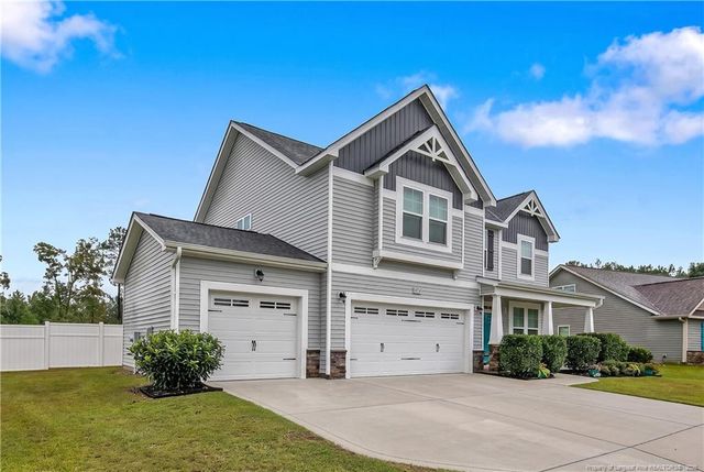 1074 Saint Johns Loop, Raeford, NC 28376