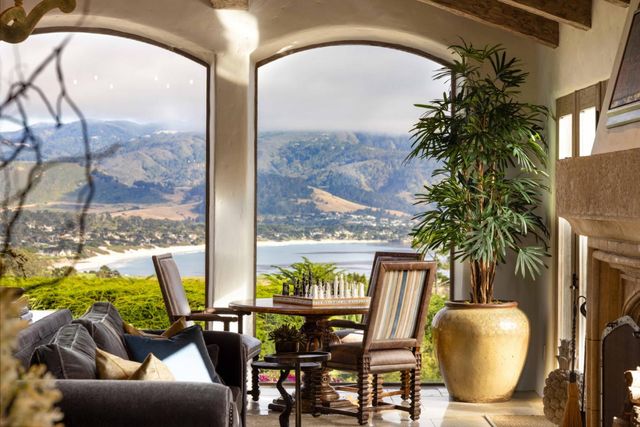 1463 Oleada Road, Pebble Beach, CA 93953