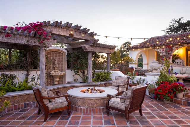 1463 Oleada Road, Pebble Beach, CA 93953