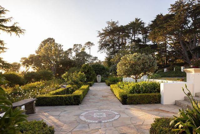 1463 Oleada Road, Pebble Beach, CA 93953