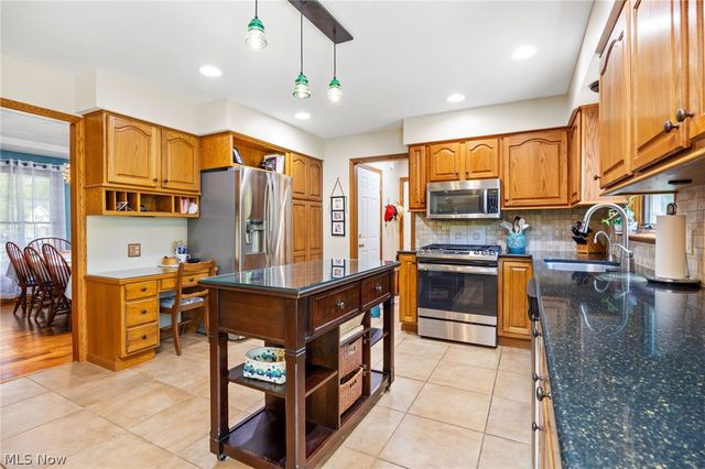 770 Victoria Circle, Medina, OH 44256