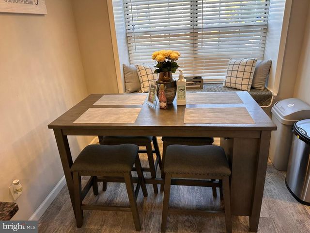 34 RIVER BANK DR, Roebling, NJ 08554