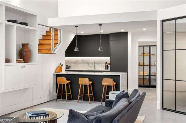 650 Glen Iris Drive NE 7, Atlanta, GA 30308