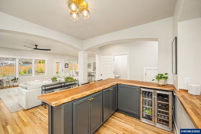 1703 SW Pinehurst Pl, Corvallis, OR 97333