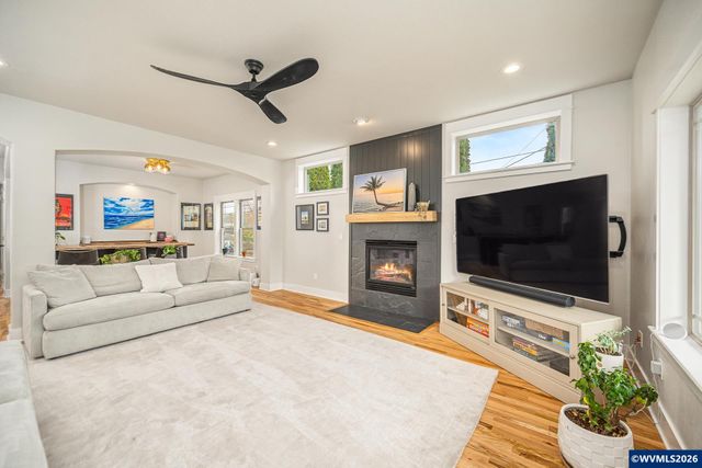 1703 SW Pinehurst Pl, Corvallis, OR 97333