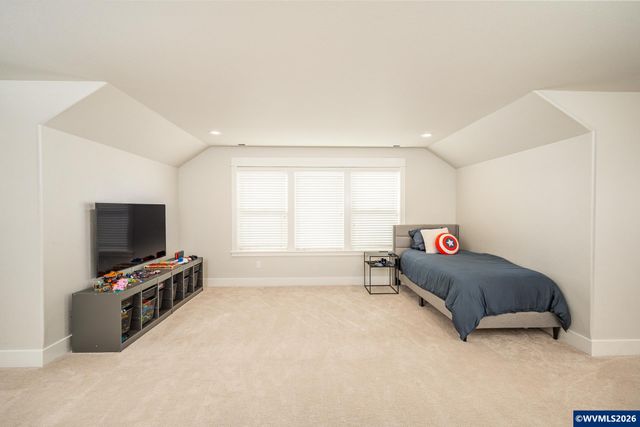 1703 SW Pinehurst Pl, Corvallis, OR 97333