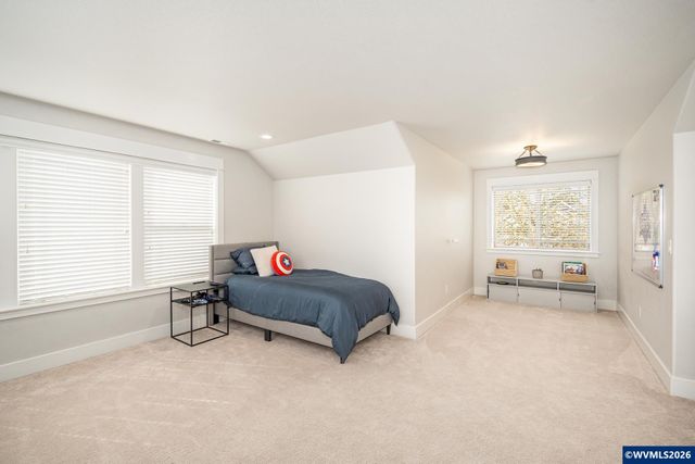 1703 SW Pinehurst Pl, Corvallis, OR 97333