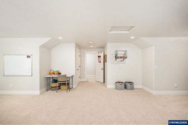 1703 SW Pinehurst Pl, Corvallis, OR 97333