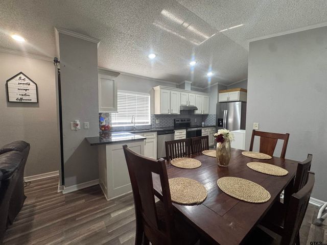 8261 County Road 381, Tyler, TX 75708