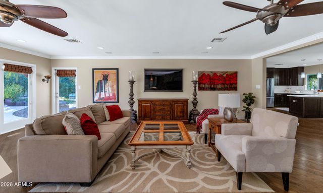 7131 N 12TH Place, Phoenix, AZ 85020