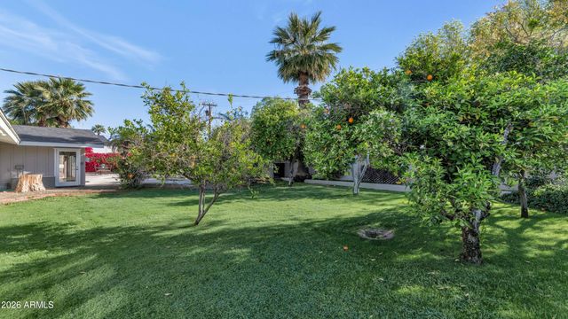 7131 N 12TH Place, Phoenix, AZ 85020