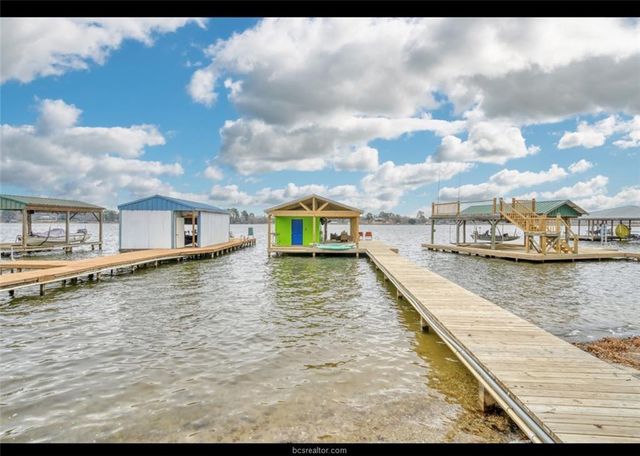 10967 Clyde Acord Road, Franklin, TX 77856