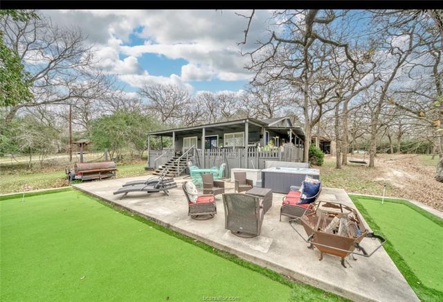 10967 Clyde Acord Road, Franklin, TX 77856