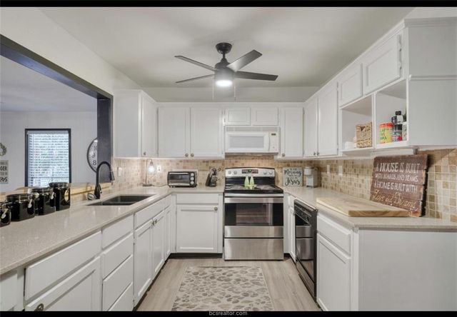 10967 Clyde Acord Road, Franklin, TX 77856