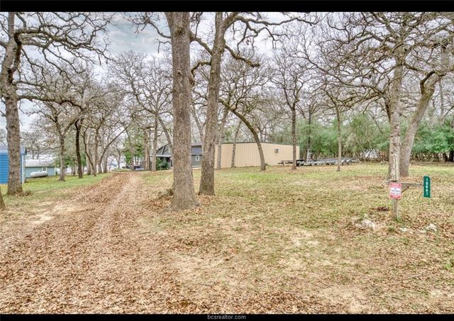 10967 Clyde Acord Road, Franklin, TX 77856