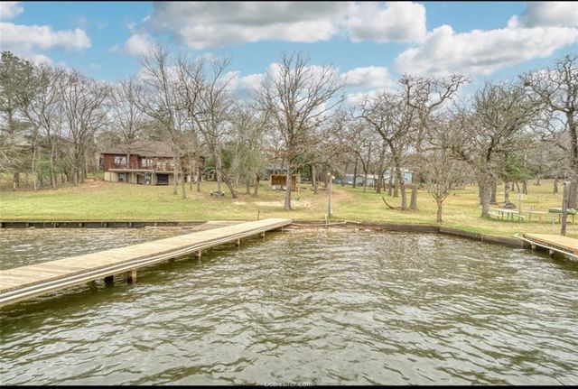10967 Clyde Acord Road, Franklin, TX 77856